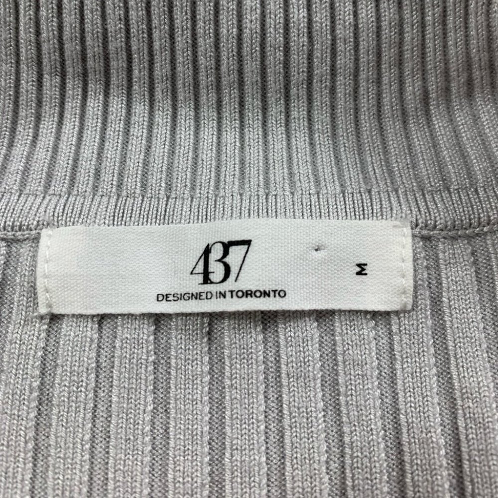 Four Three Seven 437 Grey Ribbed V-neck Cropped Long Sleeve Knit Top - Picture 4 of 7